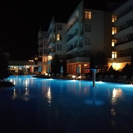 Apartment Daisy Grand Kamelia Slăntjev Brjag Exteriör bild