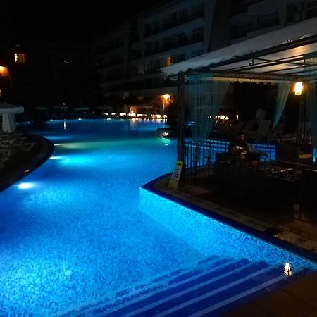 Apartment Daisy Grand Kamelia Slăntjev Brjag Exteriör bild